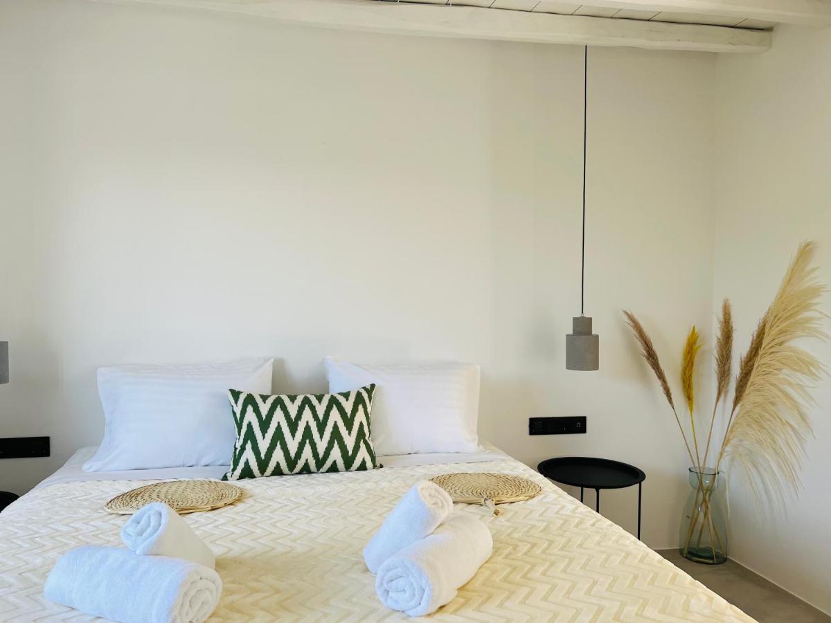 Yalos Mykonos 4 Bedroom Luxury House 5 Minute From Ornos Beach W Sea & Sunset View Mykonos Town Exterior photo